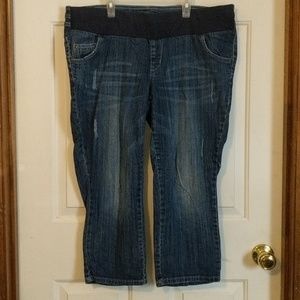 Duo maternity xlarge jean capris distressed